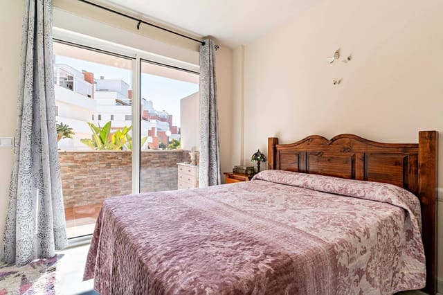 2 soverom Leilighet til salgs i Roquetas de Mar med svømmebasseng - € 280 000 (Ref: 9240366)