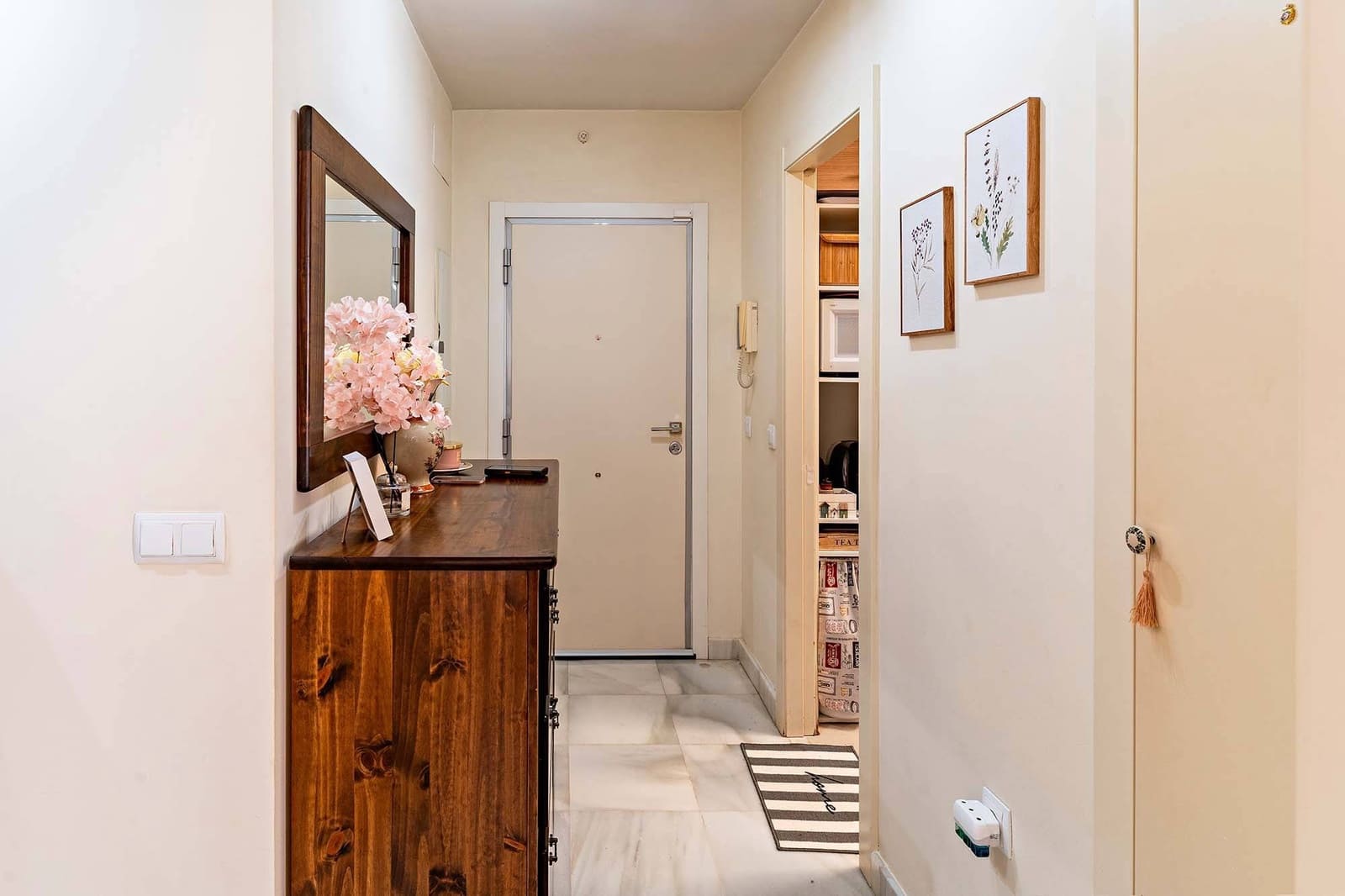 2 soveværelse Lejlighed til salg i Roquetas de Mar med swimmingpool - € 280.000 (Ref: 9240366)