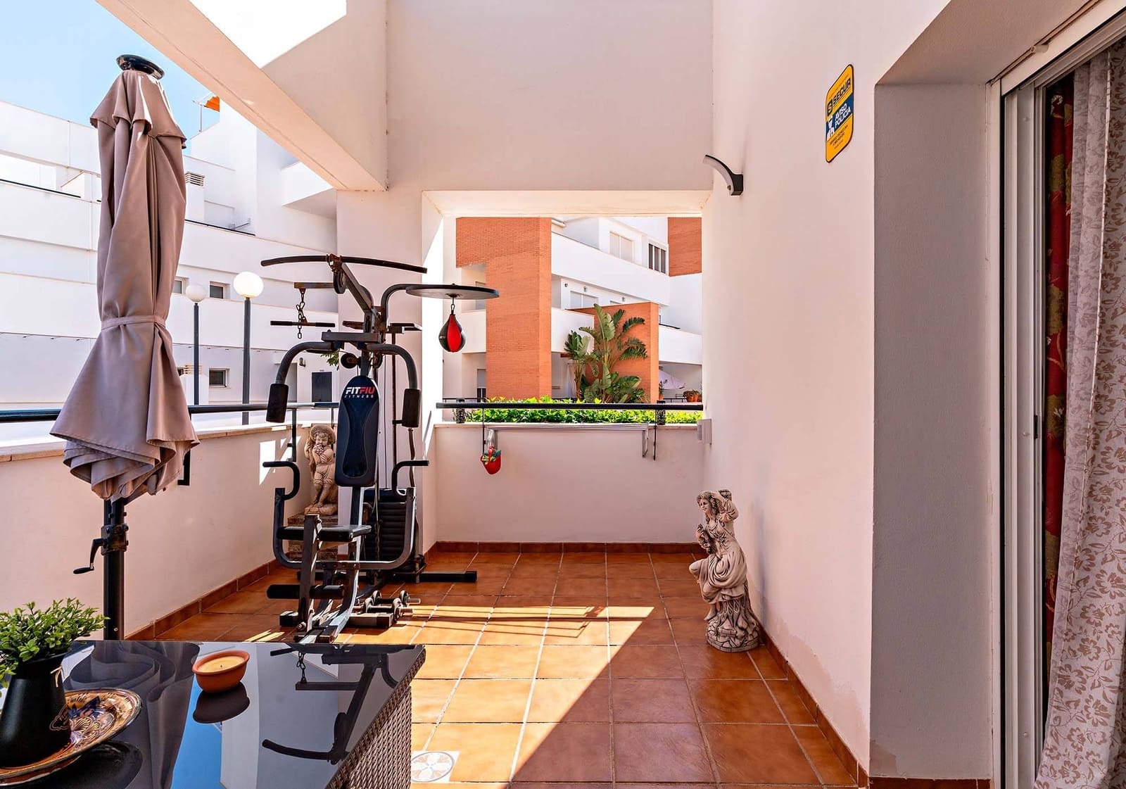 2 soveværelse Lejlighed til salg i Roquetas de Mar med swimmingpool - € 280.000 (Ref: 9240366)