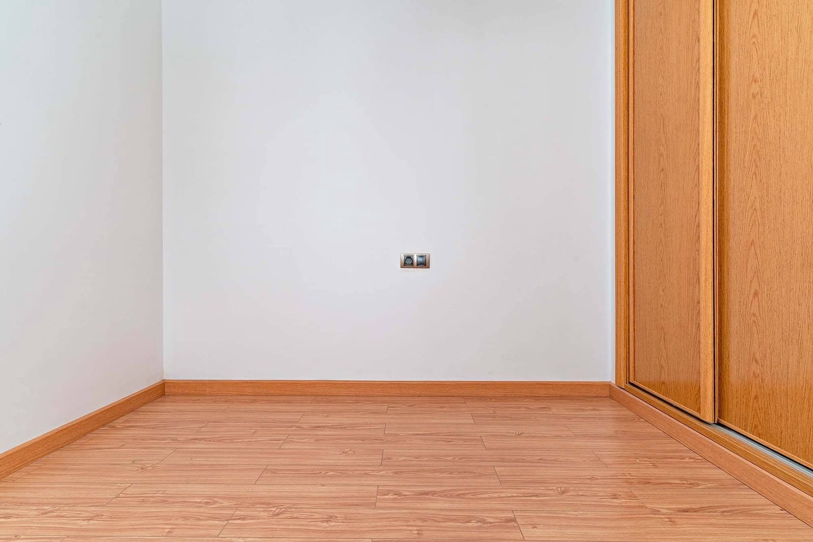 3 soveværelse Lejlighed til salg i Alhama de Almeria - € 95.000 (Ref: 9264476)