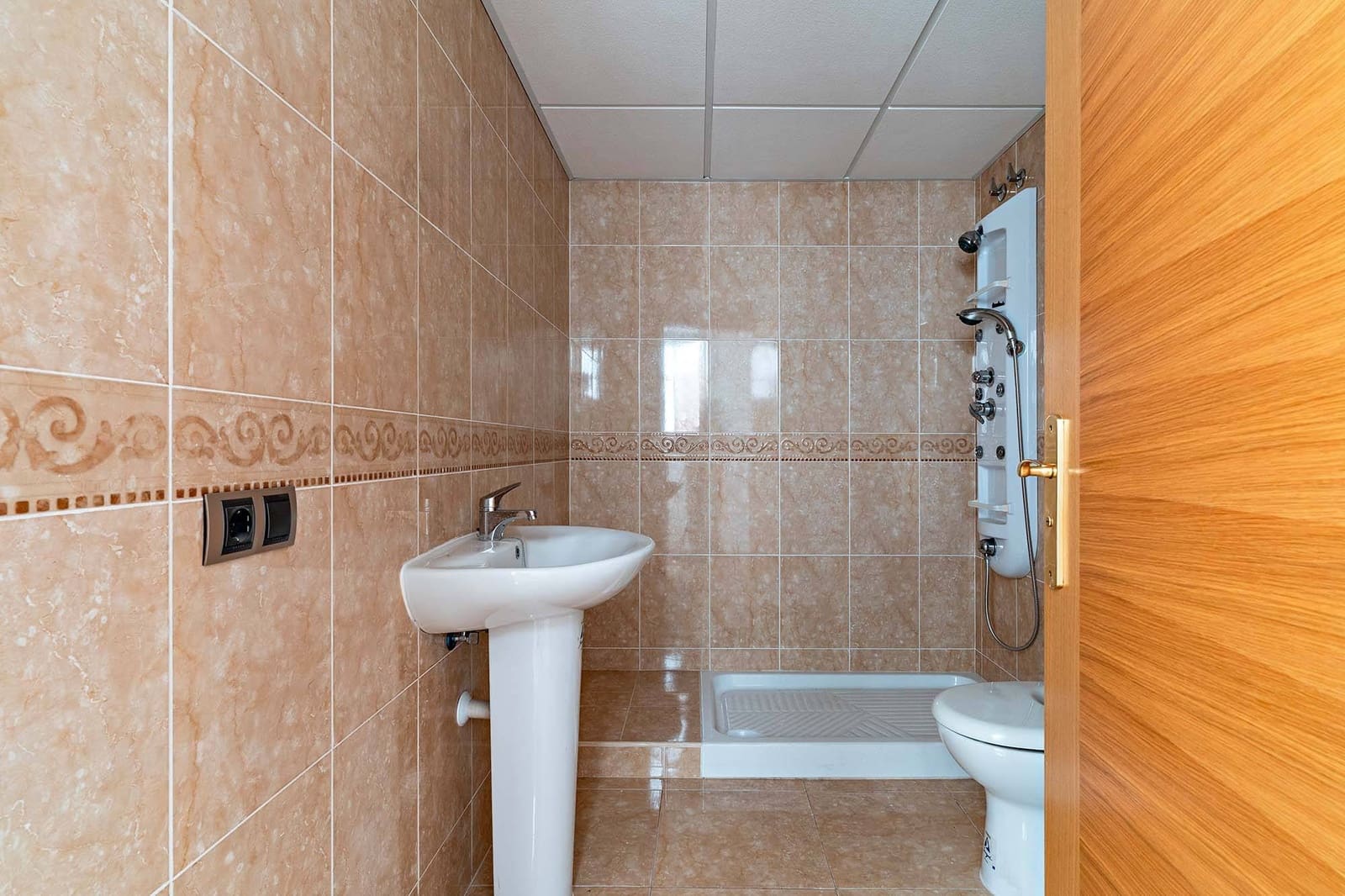 3 soveværelse Lejlighed til salg i Alhama de Almeria - € 95.000 (Ref: 9264476)