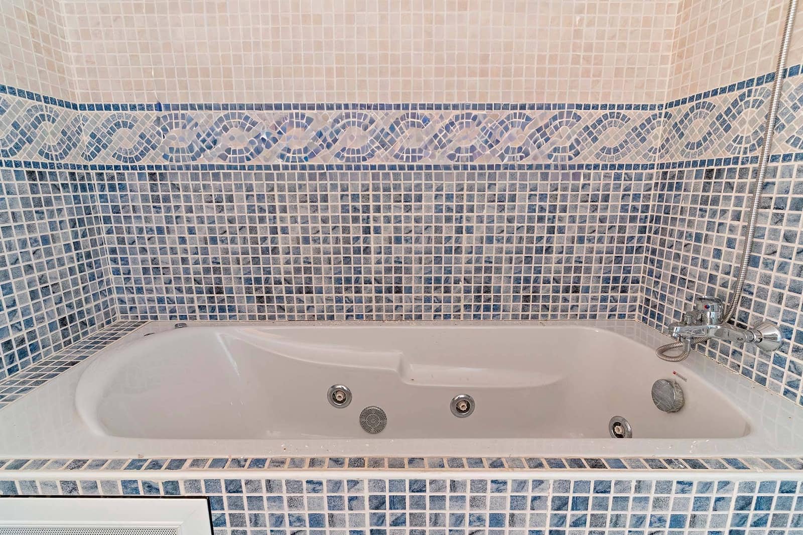 3 soveværelse Lejlighed til salg i Alhama de Almeria - € 95.000 (Ref: 9264476)