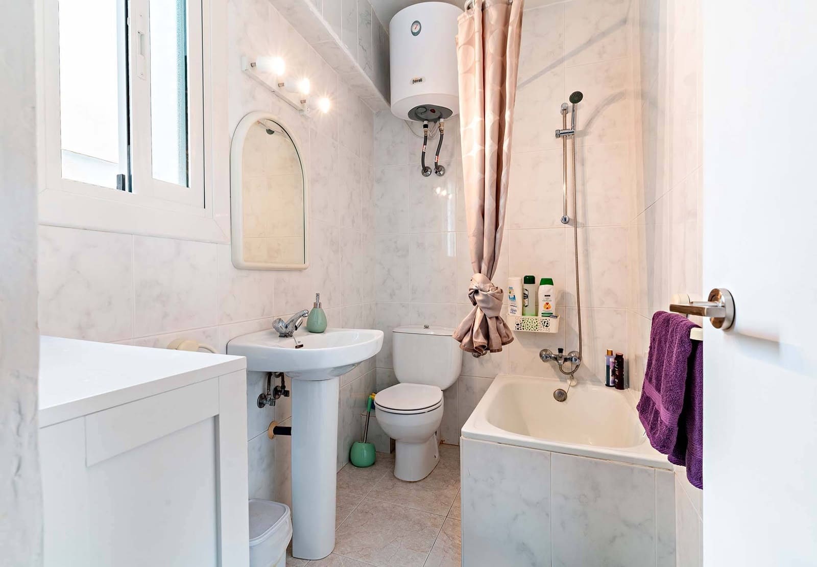 2 makuuhuone Asunto vuokrattavana paikassa Almeria kaupunki - 750 € (Ref: 9272575)