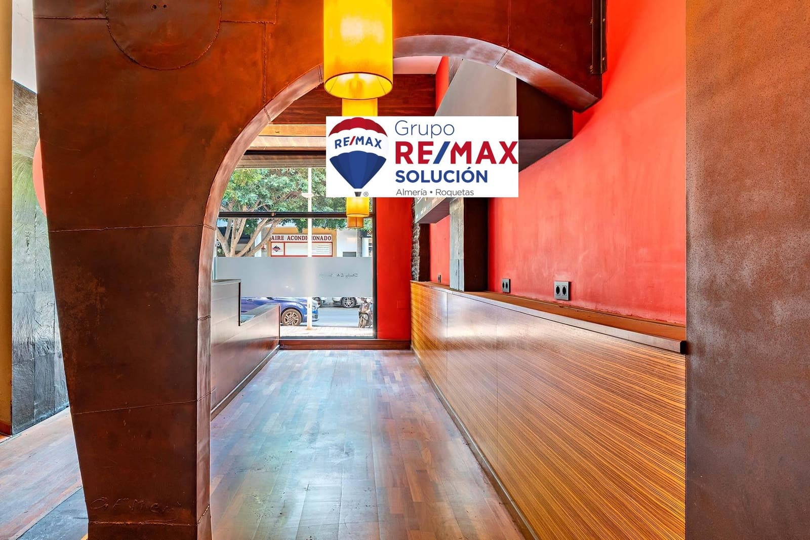 Commercial for rent in Almeria city - € 1,200 (Ref: 9296864)