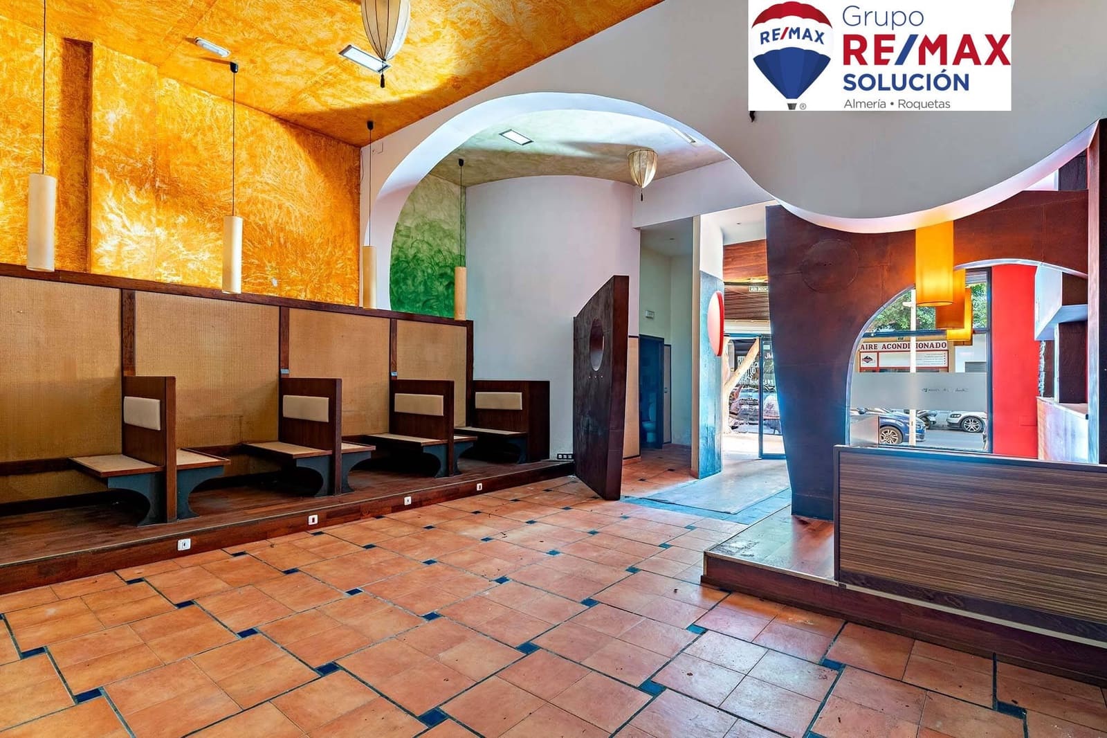 Commercial for rent in Almeria city - € 1,200 (Ref: 9296864)