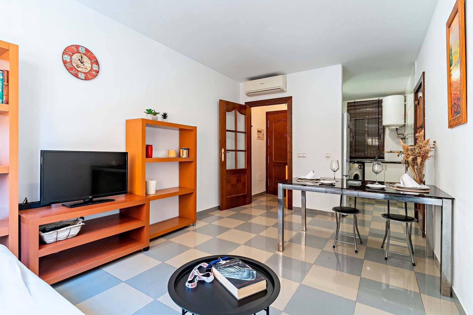 2 slaapkamer Appartement te koop in Roquetas de Mar met garage - € 115.000 (Ref: 9344747)