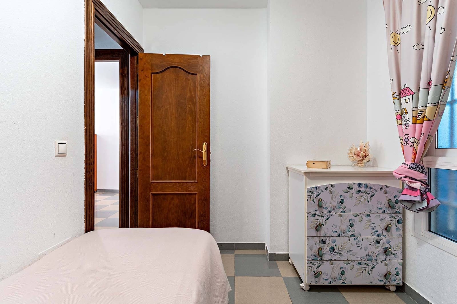 2 sovrum Lägenhet till salu i Roquetas de Mar med garage - 115 000 € (Ref: 9344747)