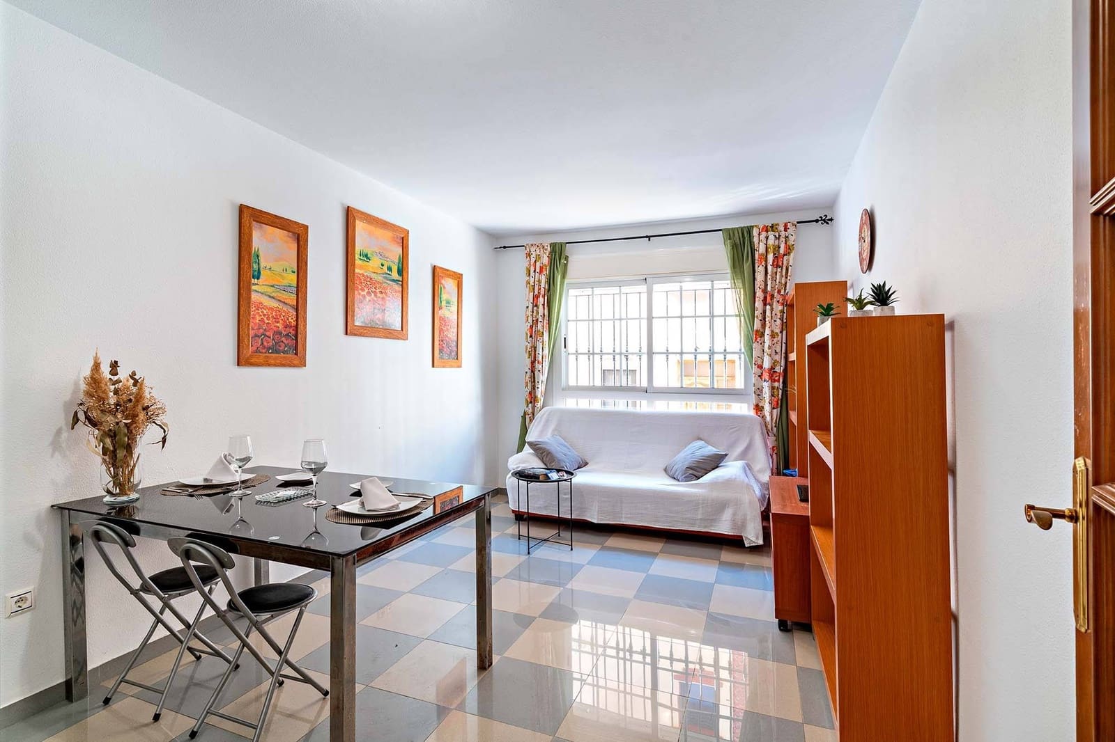 2 sovrum Lägenhet till salu i Roquetas de Mar med garage - 115 000 € (Ref: 9344747)