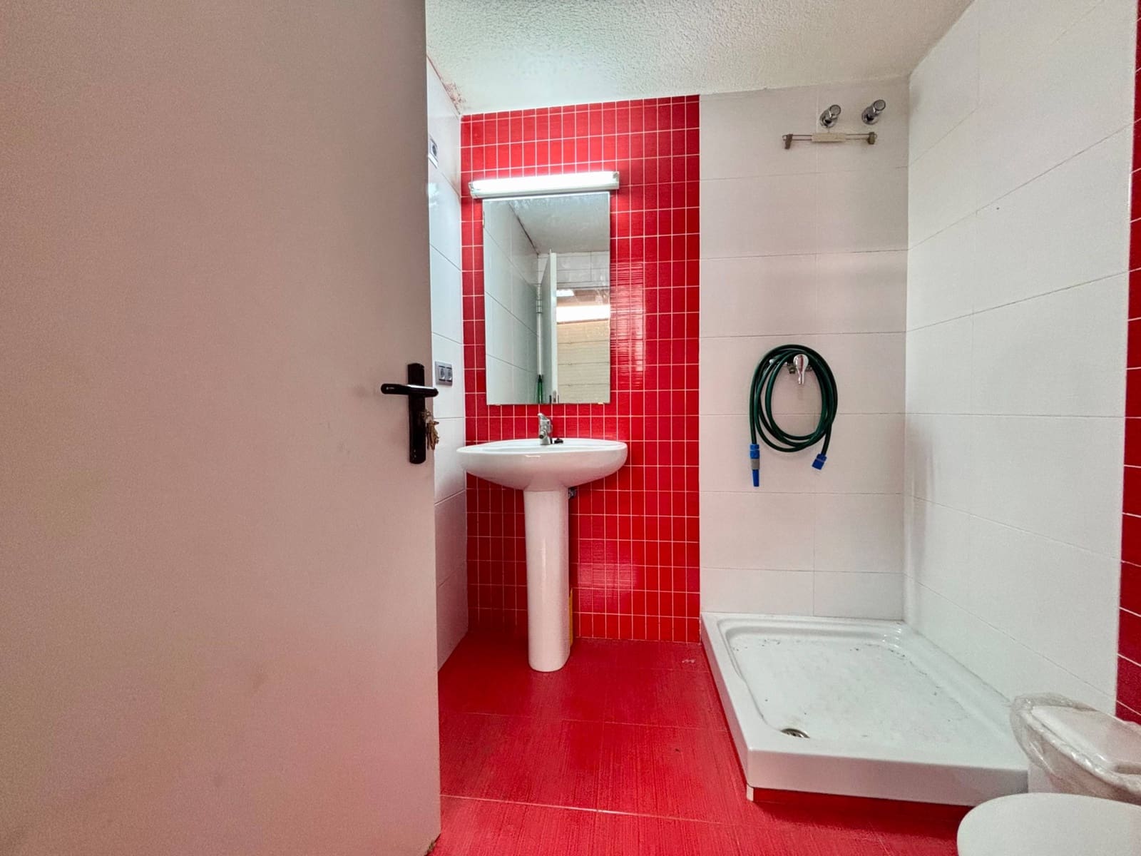 Komercyjne na sprzedaż w Roquetas de Mar - 110 000 € (Ref: 9349518)