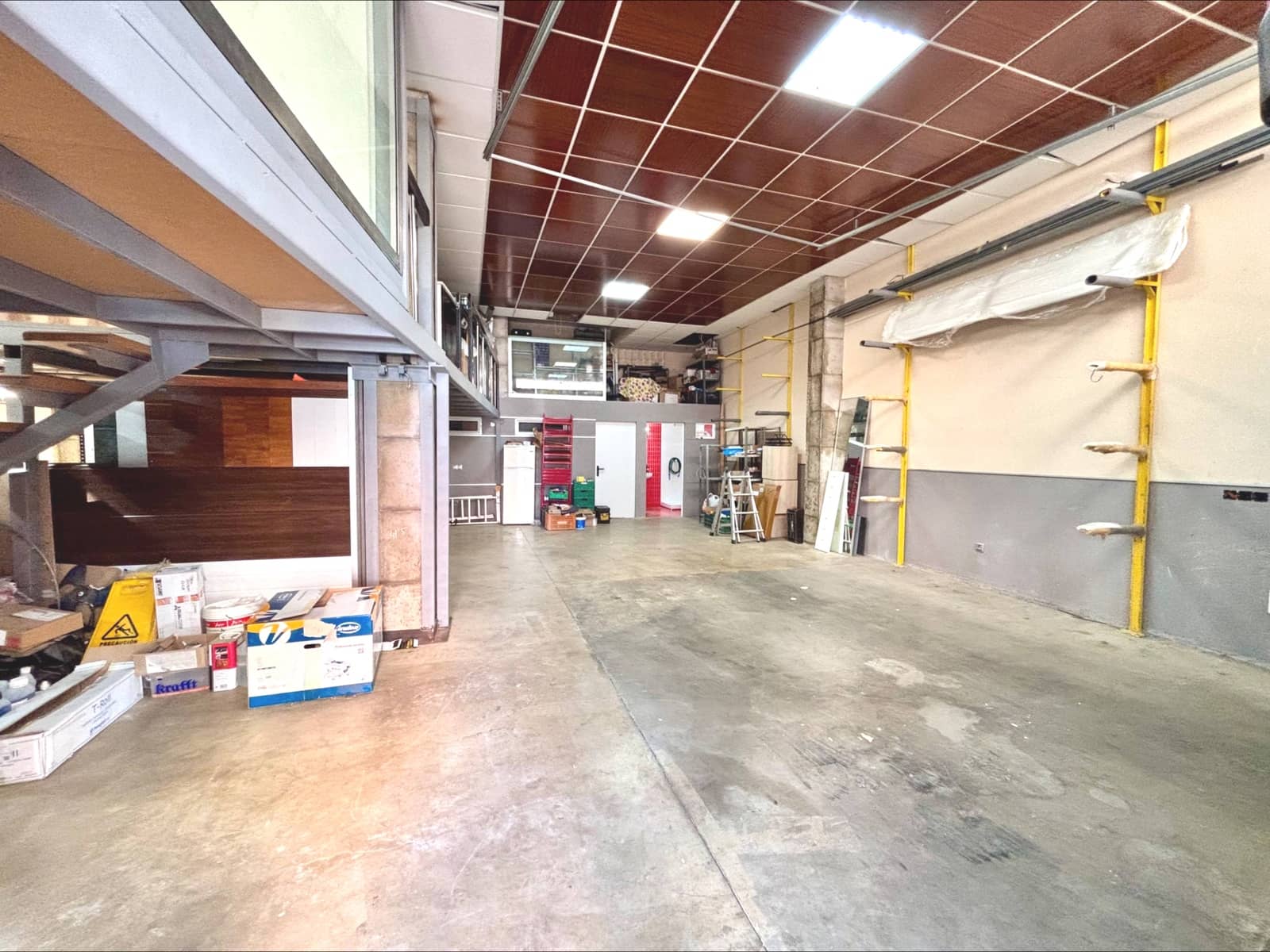 Komercyjne na sprzedaż w Roquetas de Mar - 110 000 € (Ref: 9349518)