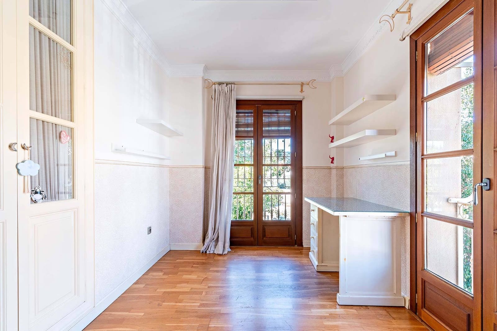 4 soveværelse Villa til salg i Almeria by med garage - € 690.000 (Ref: 9367486)