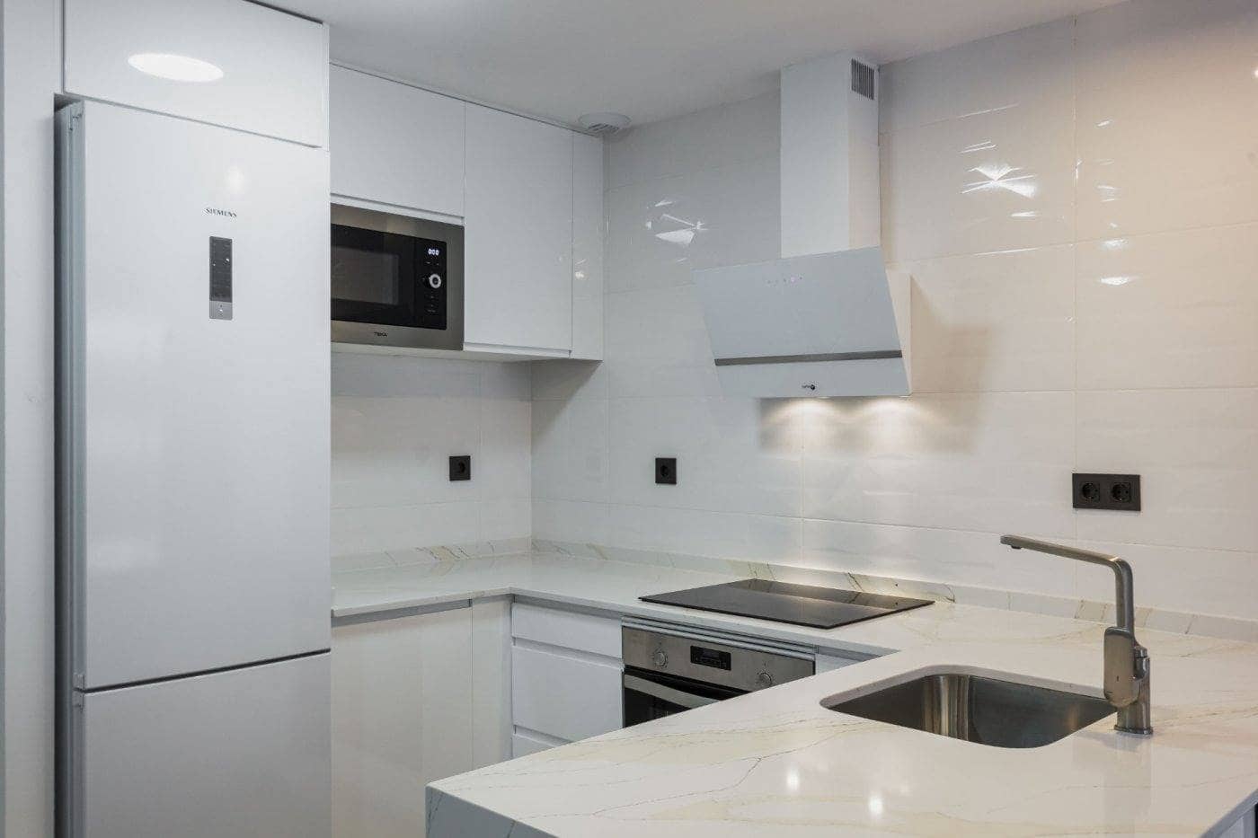 2 quarto Apartamento para venda em Almeria cidade com piscina garagem - 249 000 € (Ref: 9385573)