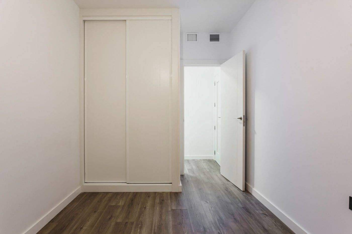 2 quarto Apartamento para venda em Almeria cidade com piscina garagem - 249 000 € (Ref: 9385573)