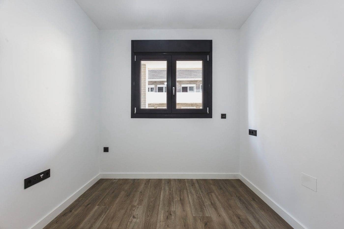 2 quarto Apartamento para venda em Almeria cidade com piscina garagem - 249 000 € (Ref: 9385573)