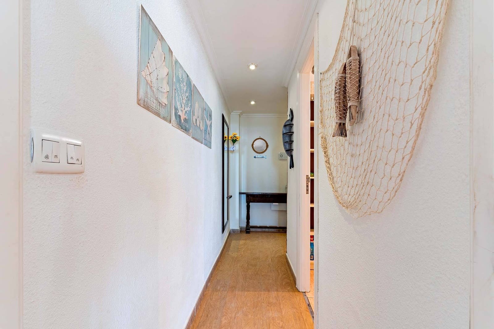 3 makuuhuone Asunto vuokrattavana paikassa Almeria kaupunki mukana 
autotalli - 950 € (Ref: 9387889)