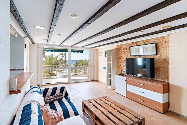 3 soverom Leilighet til leie i Ciudad Jardín - Tagarete - El Zapillo, Almería by med garasje - € 950 (Ref: 9387889)