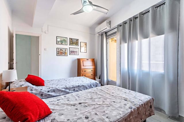 2 chambre Appartement à vendre à Almería ville - 165 000 € (Ref: 9403345)