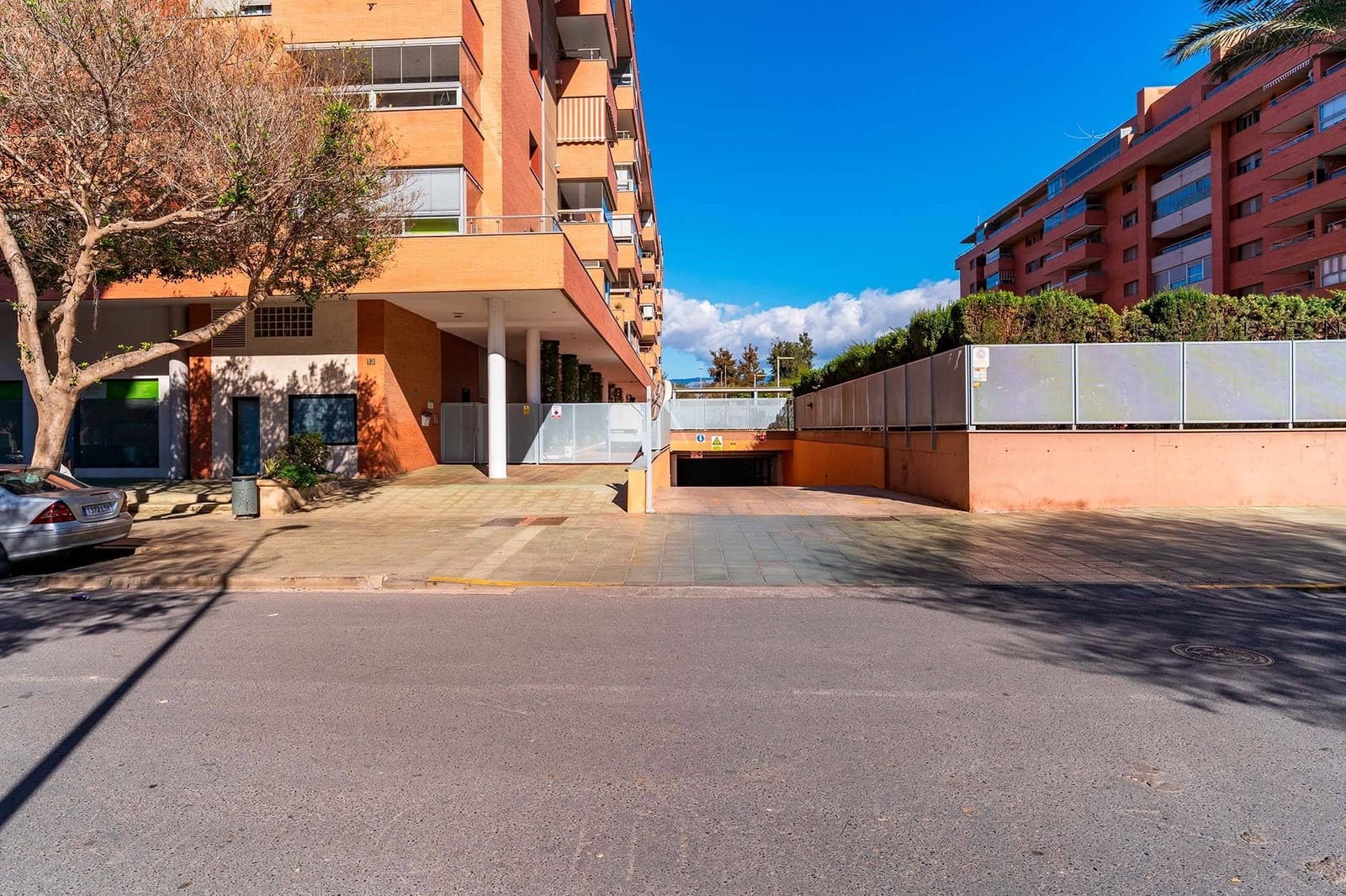 Garage til salg i Almeria by - € 15.000 (Ref: 9419728)