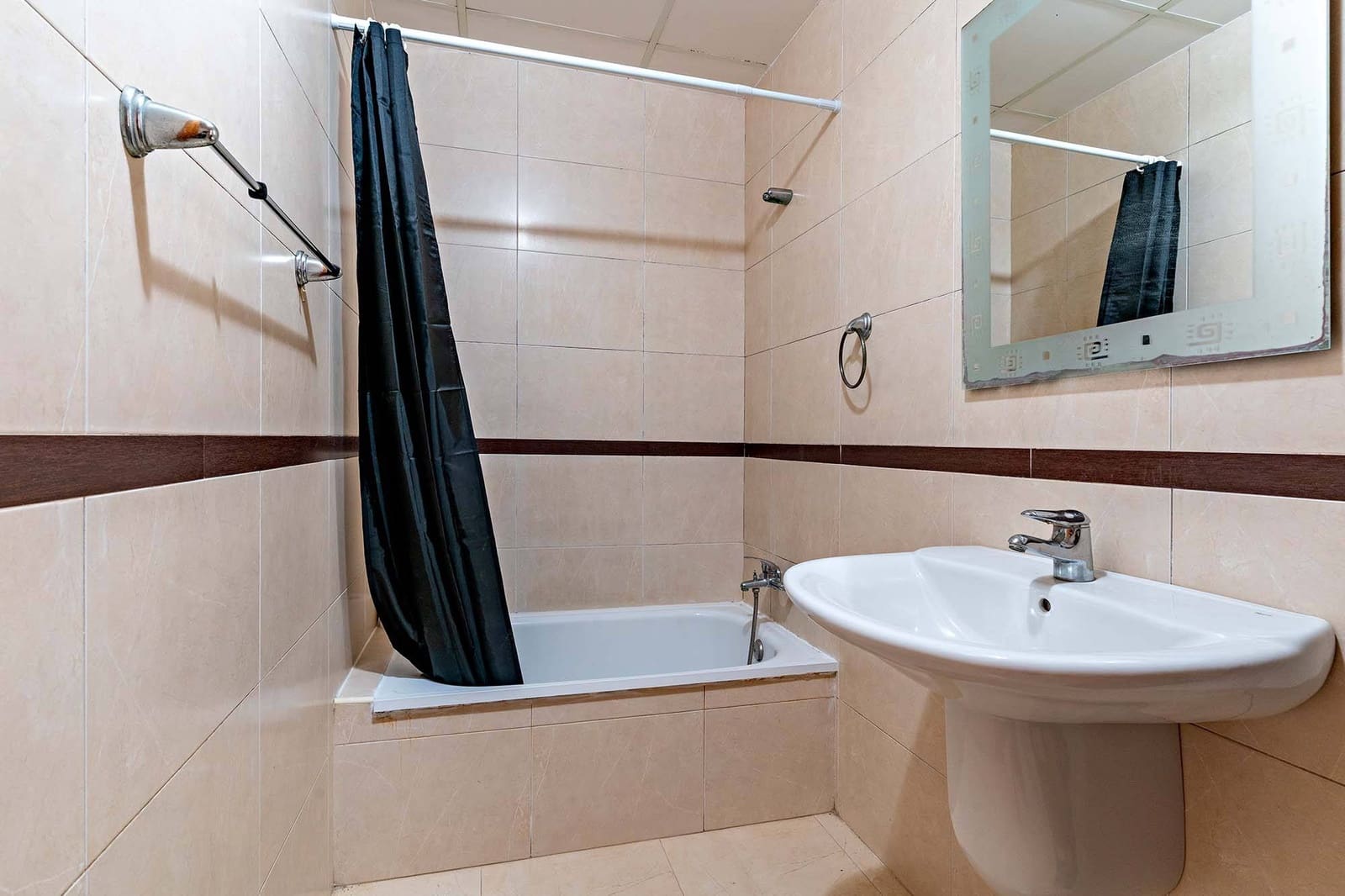 2 makuuhuone Asunto vuokrattavana paikassa Roquetas de Mar mukana 
autotalli - 690 € (Ref: 9419729)