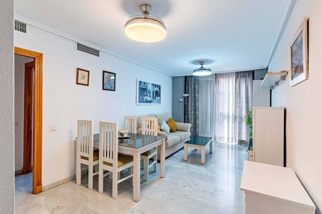 2 soveværelse Lejlighed til leje i Almería by - € 750 (Ref: 9424438)