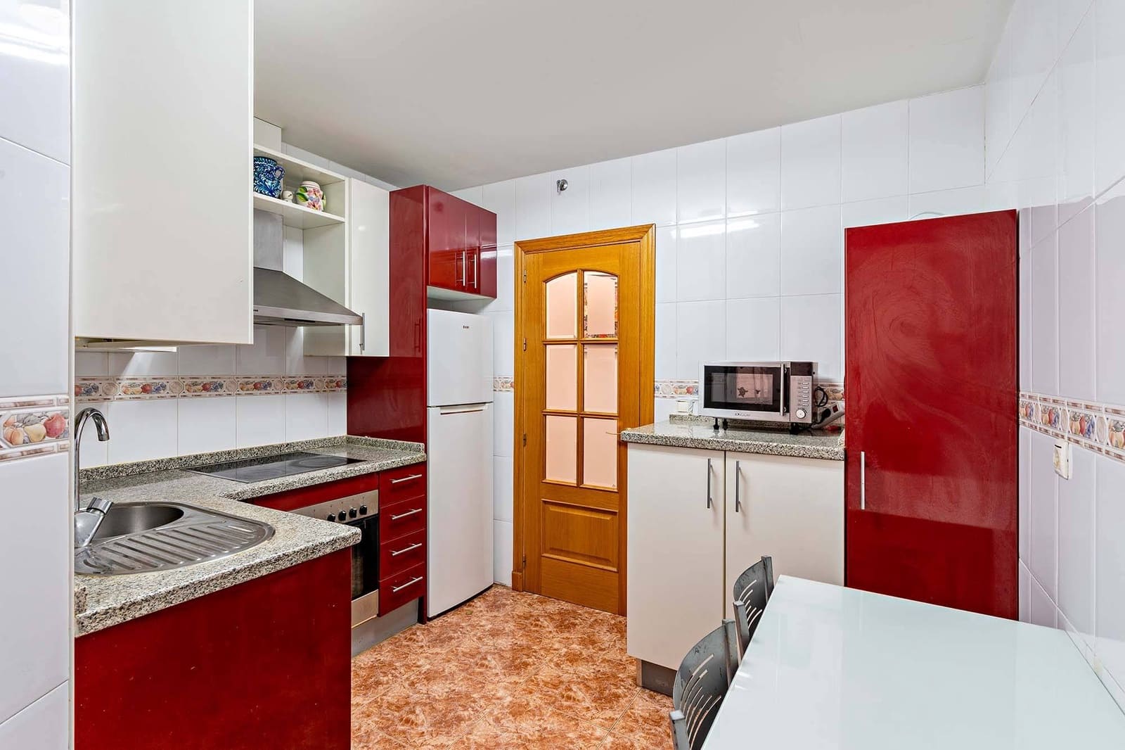 2 soveværelse Lejlighed til leje i Almeria by - € 750 (Ref: 9424438)