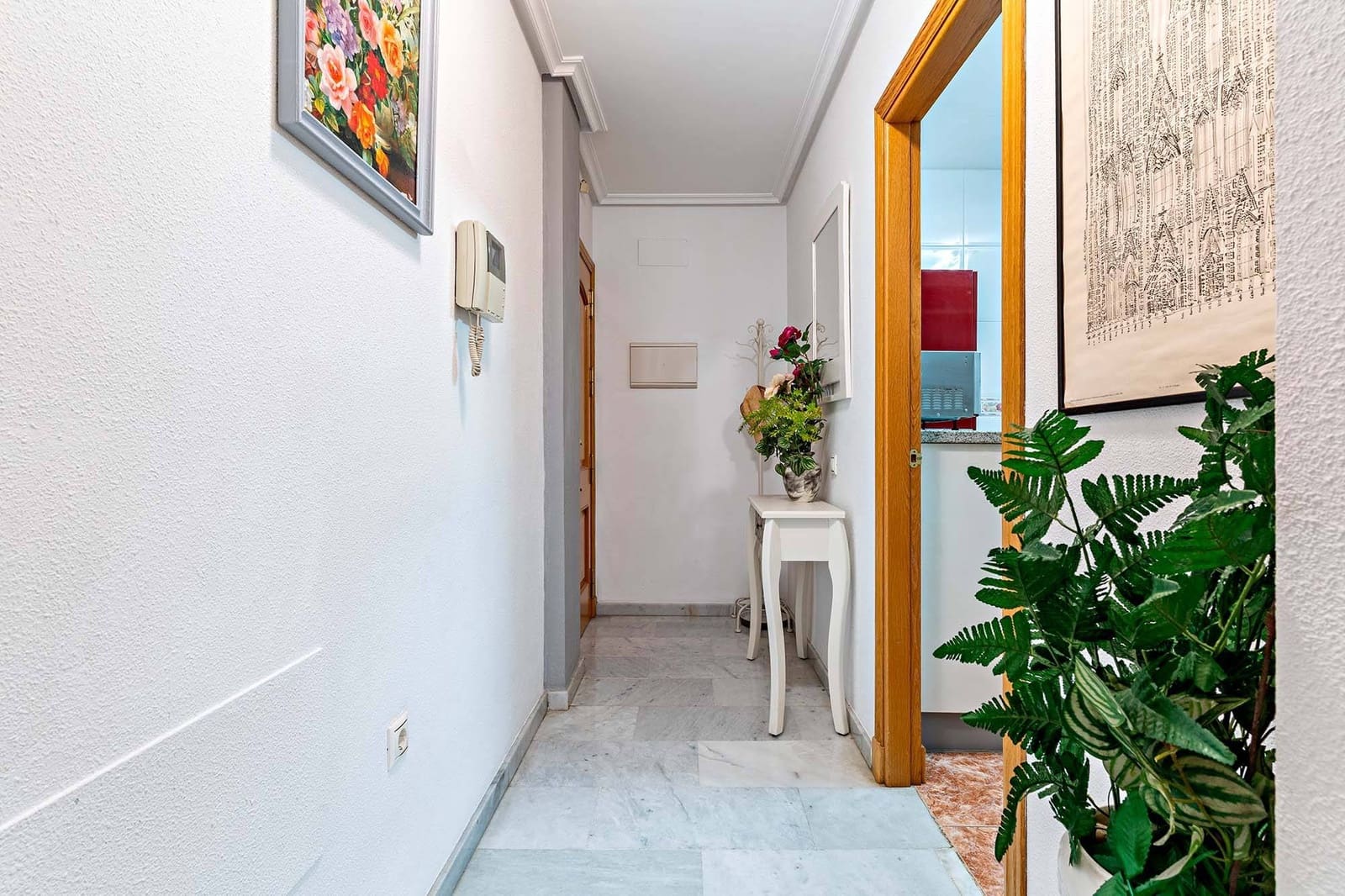 2 soveværelse Lejlighed til leje i Almeria by - € 750 (Ref: 9424438)