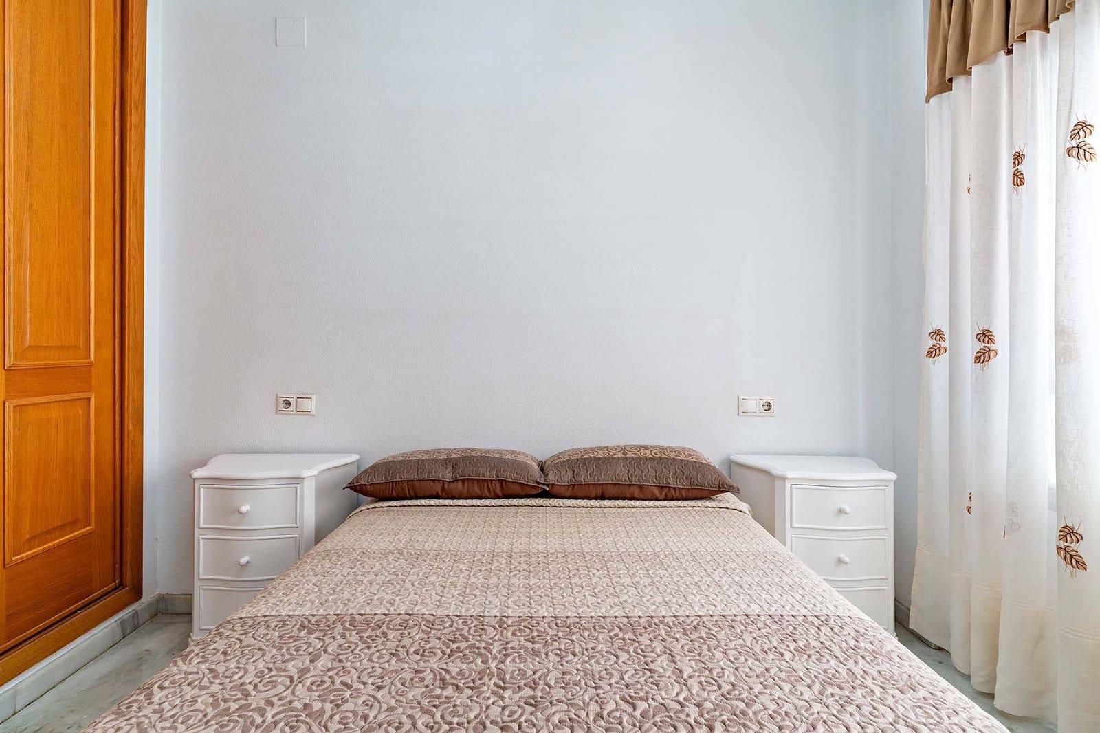 2 soveværelse Lejlighed til leje i Almeria by - € 750 (Ref: 9424438)