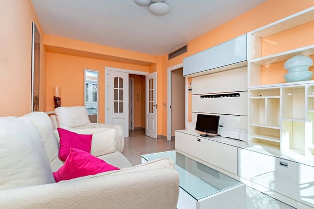 3 makuuhuone Asunto myytävänä paikassa Centro, Almería kaupunki - 245 000 € (Ref: 9436201)