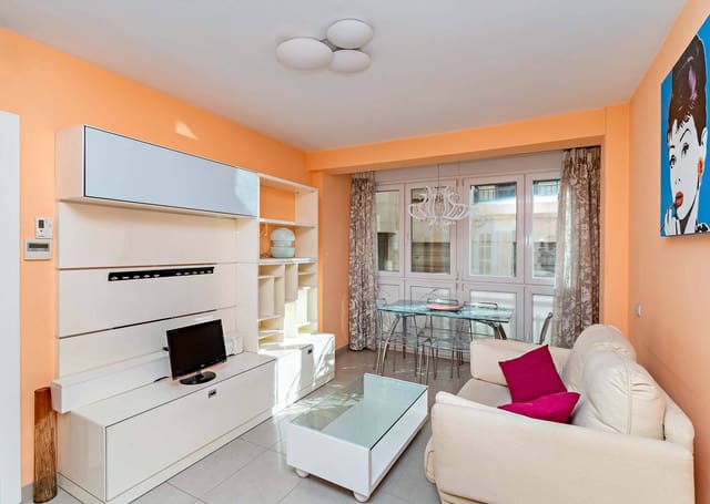 3 makuuhuone Asunto myytävänä paikassa Centro, Almería kaupunki - 245 000 € (Ref: 9436201)