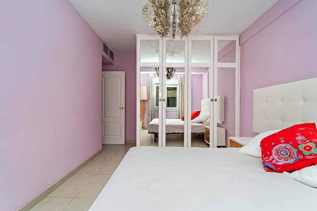 3 soverom Leilighet til salgs i Centro, Almería by - € 229 000 (Ref: 9436201)