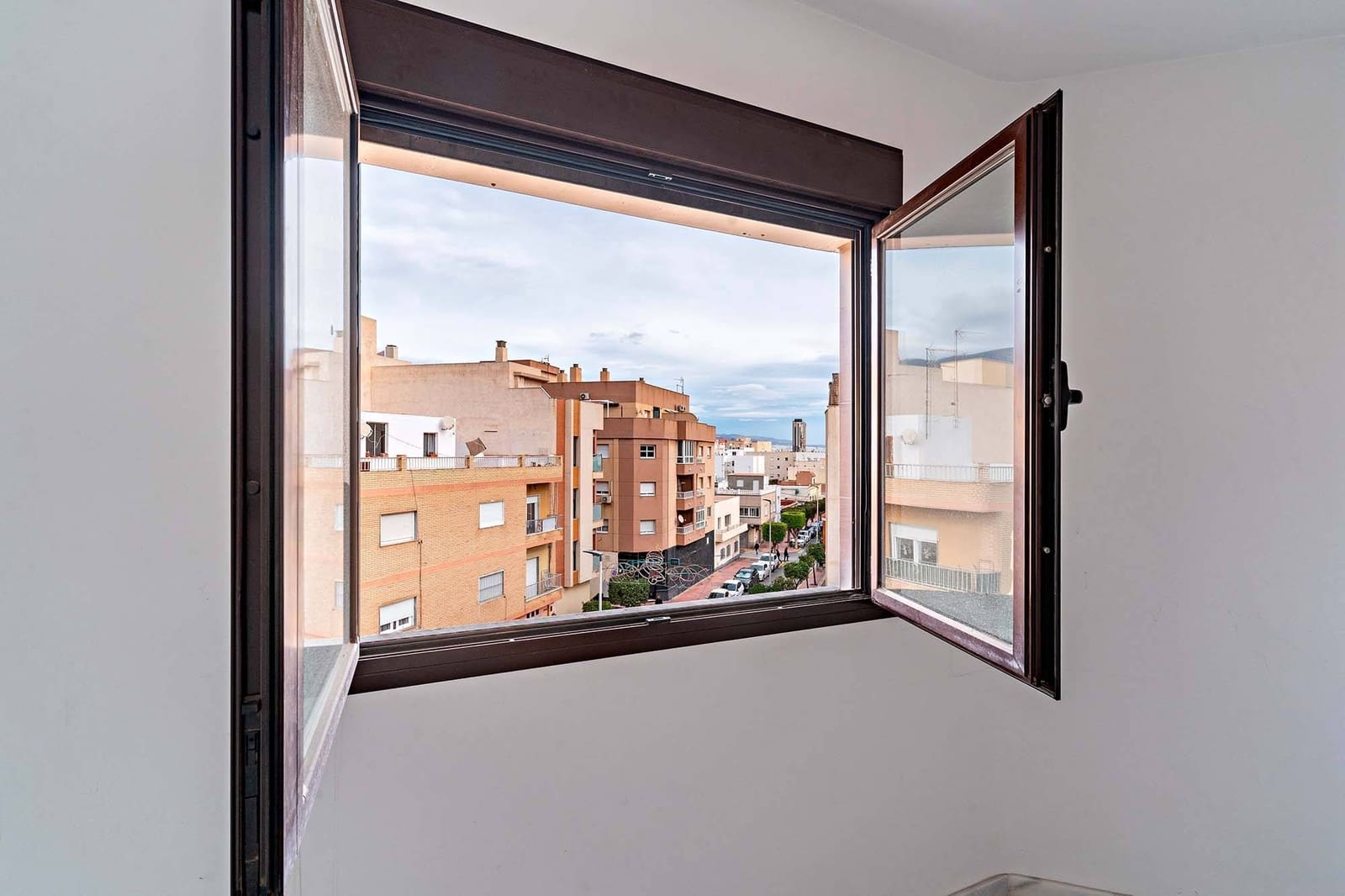 2 sypialnia Mieszkanie na sprzedaż w El Ejido - 70 000 € (Ref: 9450648)