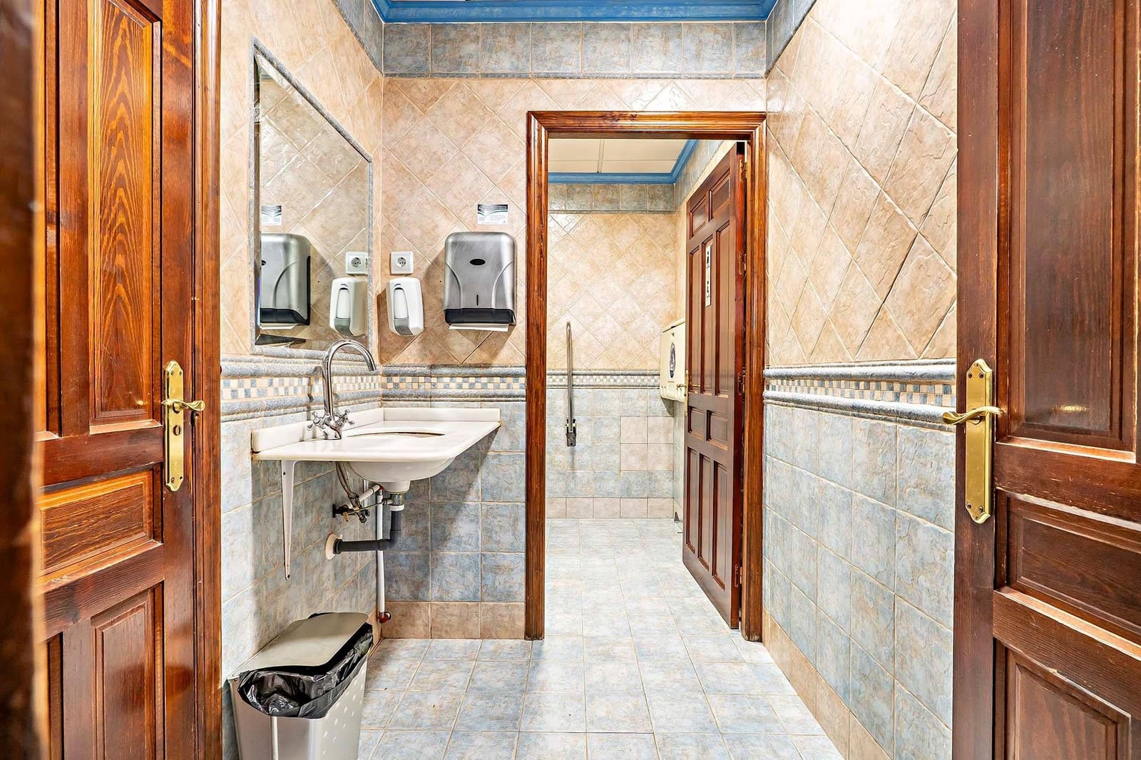 2 sovrum Kommersiell till salu i Roquetas de Mar - 320 000 € (Ref: 9470677)