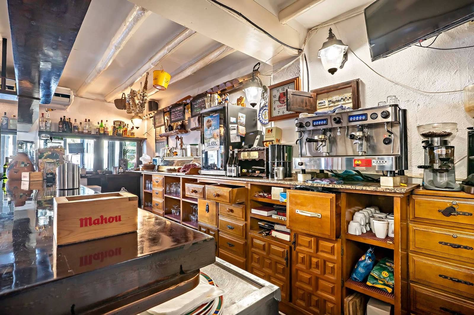 2 sypialnia Komercyjne na sprzedaż w Roquetas de Mar - 295 000 € (Ref: 9470677)
