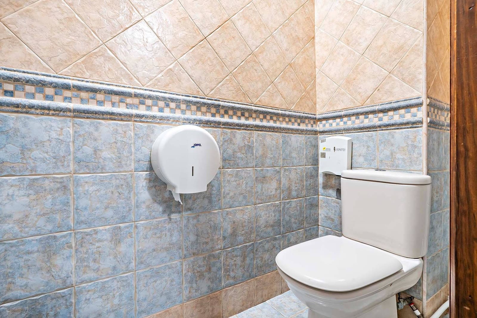 2 sypialnia Komercyjne na sprzedaż w Roquetas de Mar - 295 000 € (Ref: 9470677)