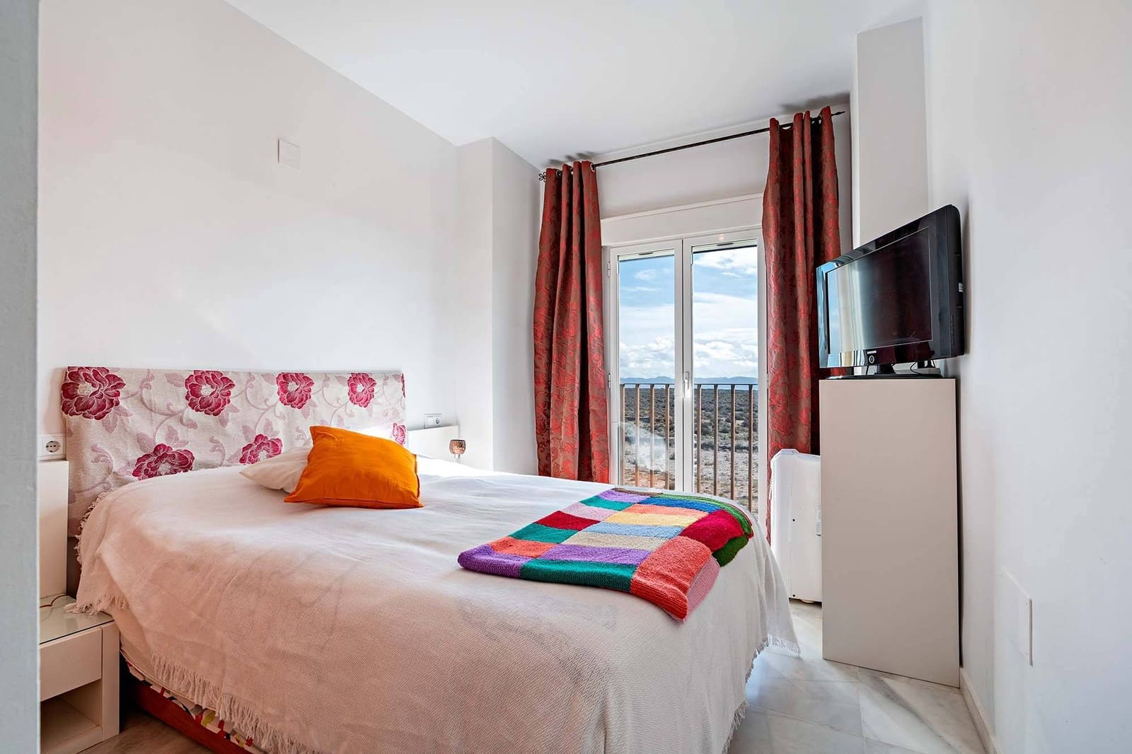 2 bedroom Flat for sale in Retamar with pool - € 225,000 (Ref: 9485280)