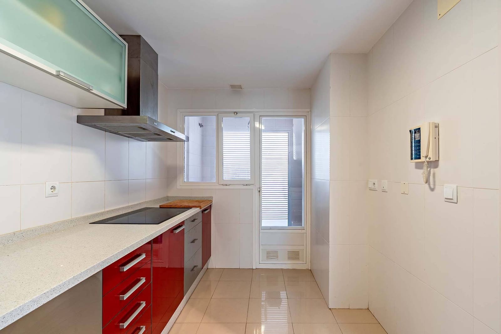 2 bedroom Flat for sale in Retamar with pool - € 225,000 (Ref: 9485280)