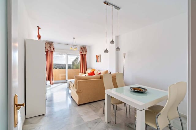 Piso de 2 habitaciones en Retamar, Almería ciudad en venta con piscina - 225.000 € (Ref: 9485280)