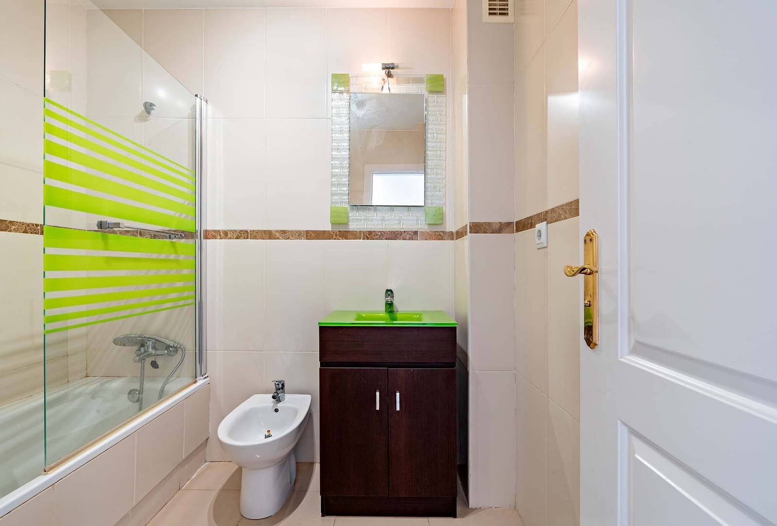 2 bedroom Flat for sale in Retamar with pool - € 225,000 (Ref: 9485280)