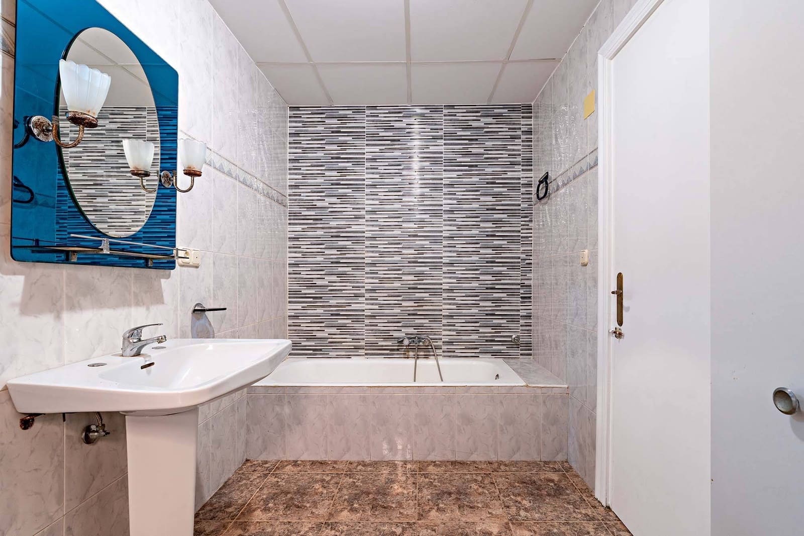 3 bedroom Flat for sale in El Ejido - € 139,500 (Ref: 9494648)