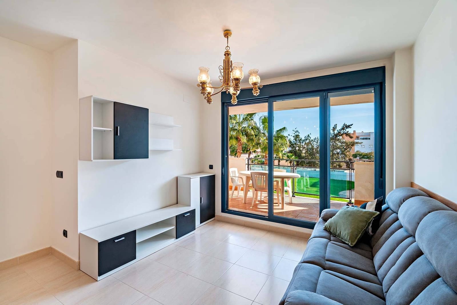 2 sypialnia Mieszkanie do wynajęcia w Miasto Almeria z basenem garażem - 775 € (Ref: 9502341)