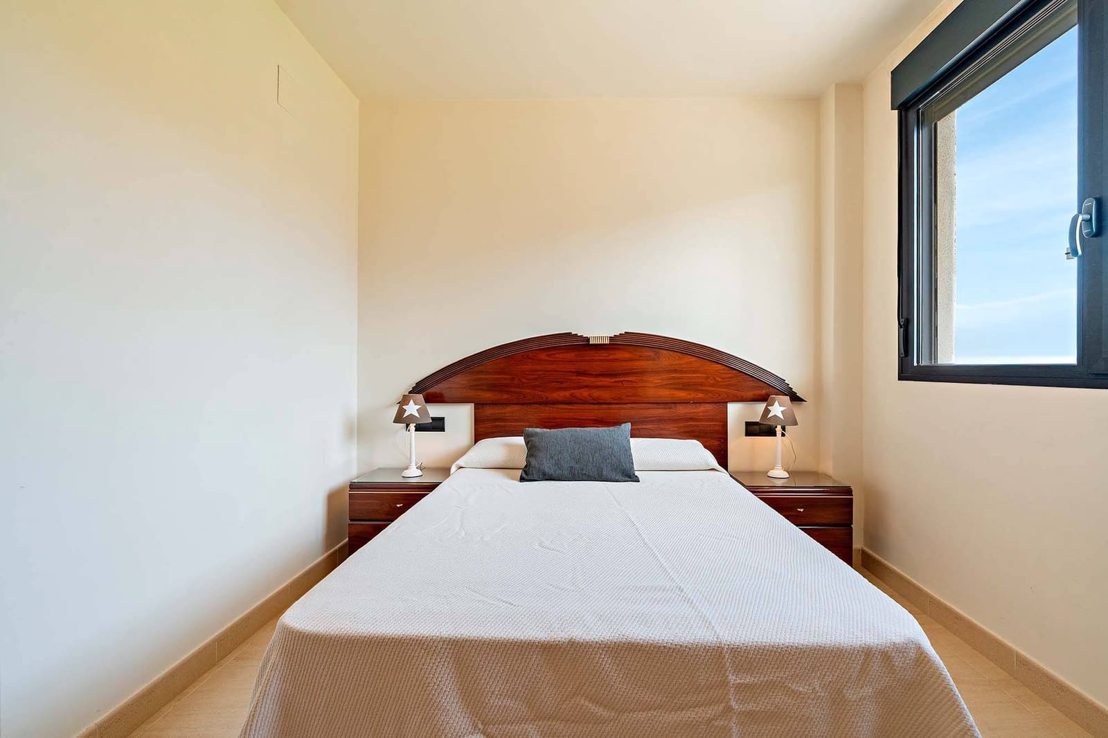 2 sypialnia Mieszkanie do wynajęcia w Miasto Almeria z basenem garażem - 775 € (Ref: 9502341)