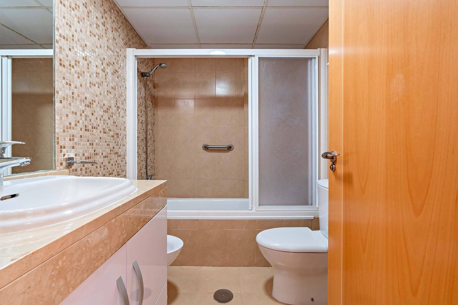 2 sypialnia Mieszkanie do wynajęcia w Miasto Almeria z basenem garażem - 775 € (Ref: 9502341)