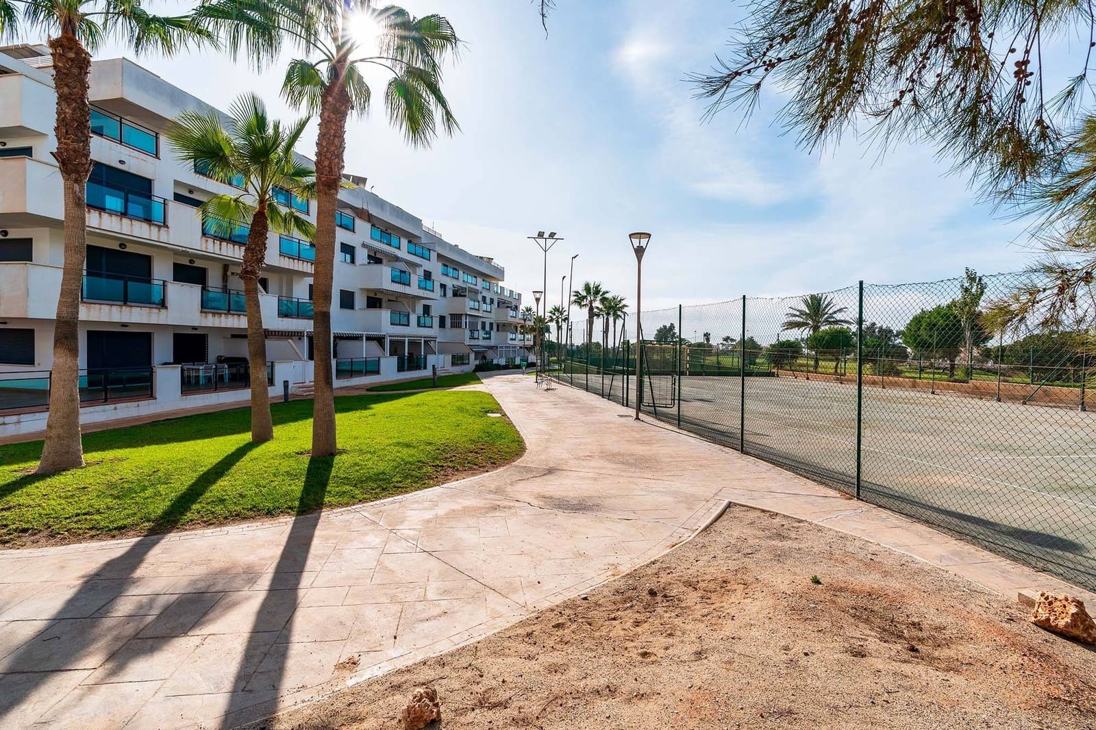 2 sypialnia Mieszkanie do wynajęcia w Miasto Almeria z basenem garażem - 775 € (Ref: 9502341)