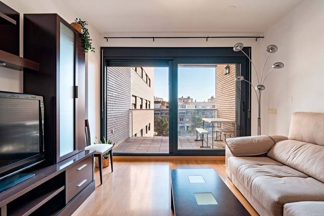 4 slaapkamer Flat te huur in Roquetas de Mar - € 800 (Ref: 9508856)