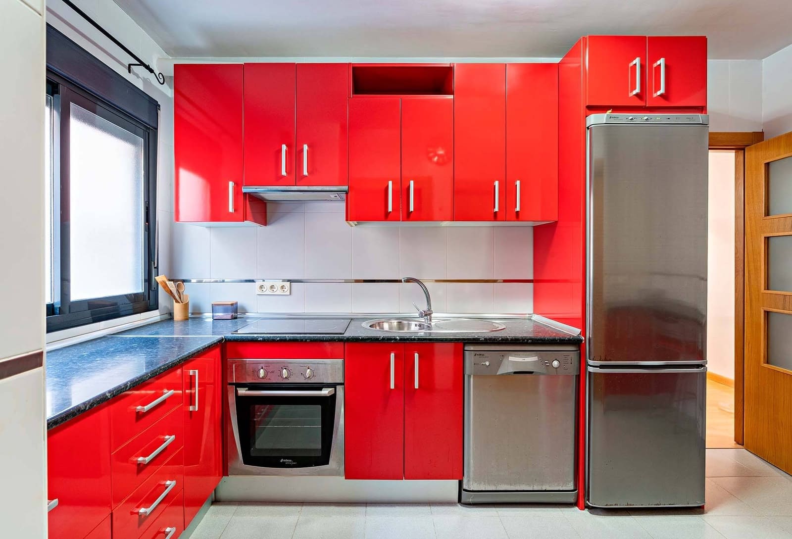 4 slaapkamer Flat te huur in Roquetas de Mar - € 800 (Ref: 9508856)