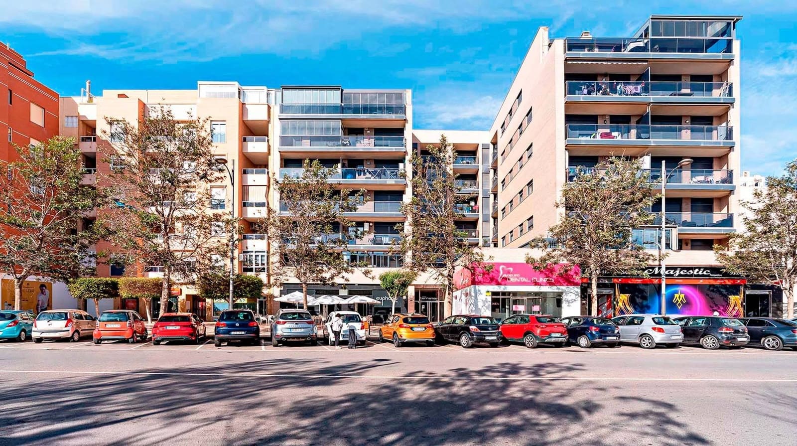 4 slaapkamer Flat te huur in Roquetas de Mar - € 800 (Ref: 9508856)