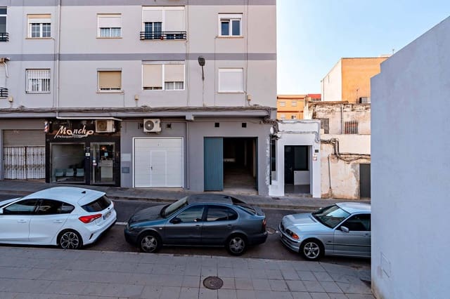 Kommersiell till salu i Almería stad - 70 000 € (Ref: 9524282)