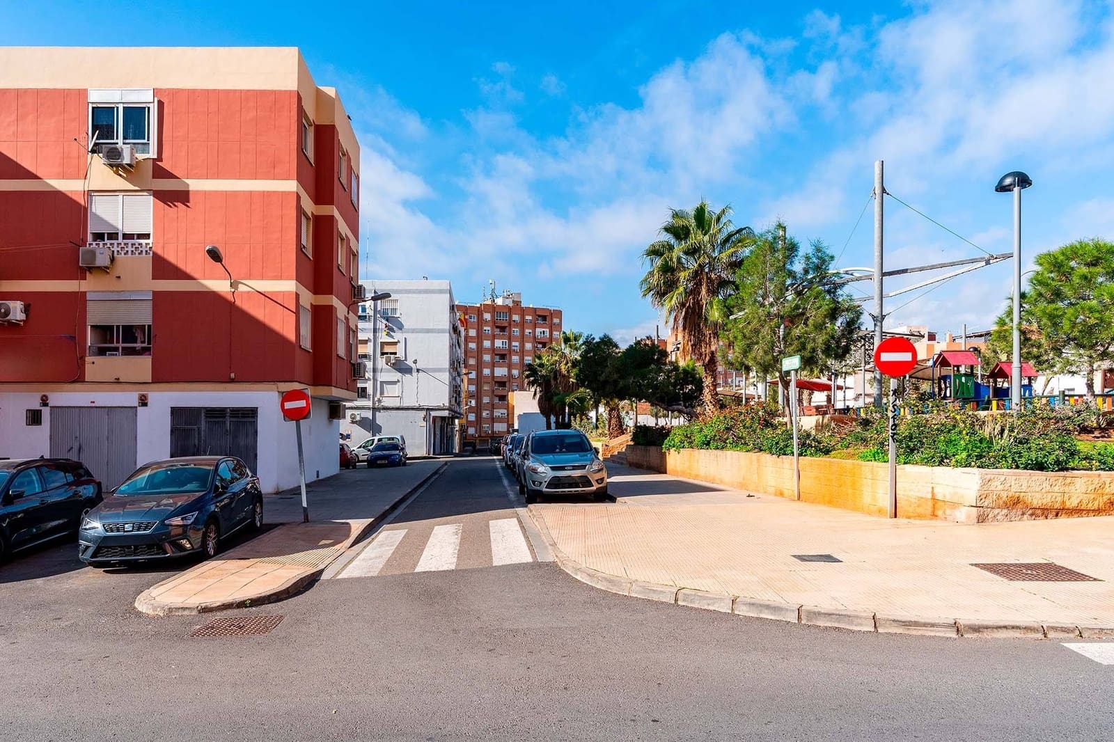 Kommersiell till salu i Almeria stad - 70 000 € (Ref: 9524282)