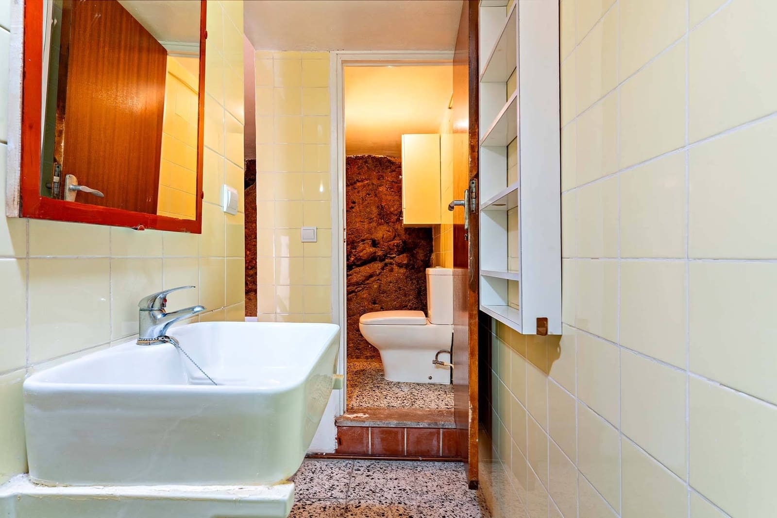 5 bedroom Villa for sale in Aguadulce (Almeria) with garage - € 399,000 (Ref: 9548165)