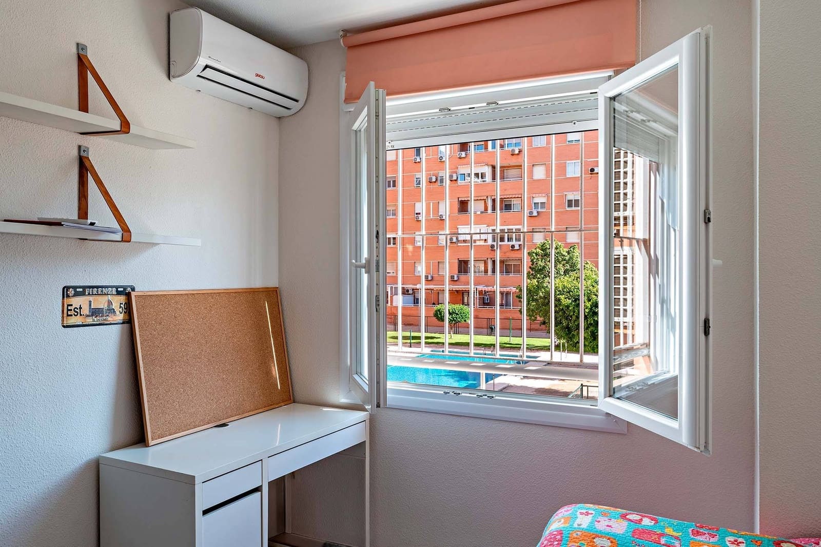 3 camera da letto Appartamento da affittare in Almeria citta con piscina - 925 € (Rif: 9551462)